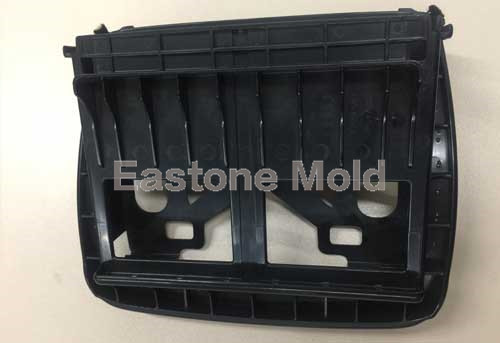 China-Automotive-mould-factory-(2)