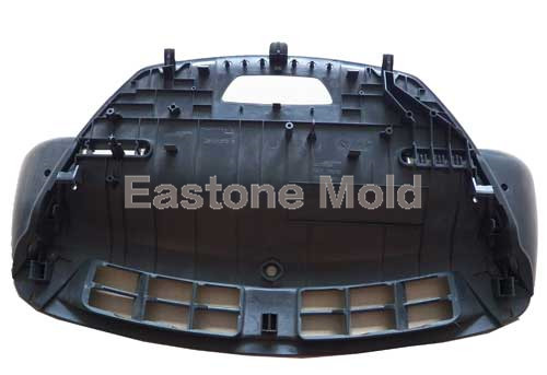 Automotive-plastic-mould-factory