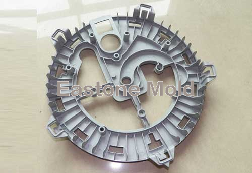 Custom-molding-products-manufacturing-(1)